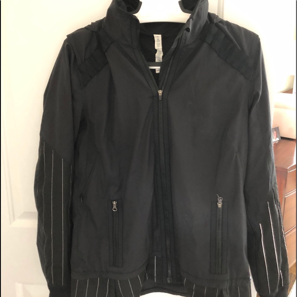 Lulu lemon windbreaker